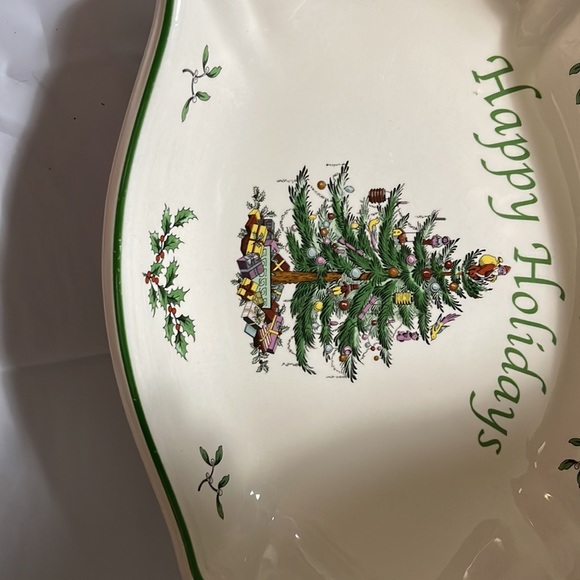 New Spode 11" Oval Tray Serving Dish Plate Christmas Tree Merry Christmas No Box - Picture 3 of 5
